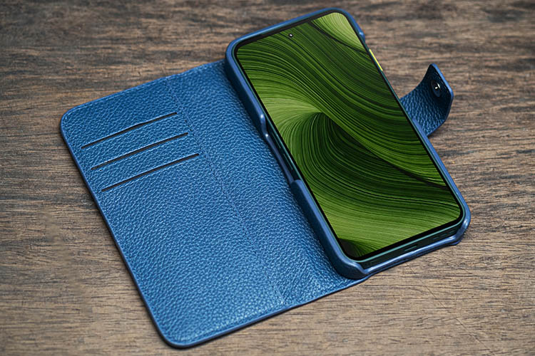 Fairphone 6 leather wallet case