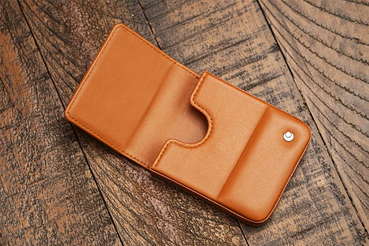 Custodia in pelle con patta Samsung Galaxy Z Flip7