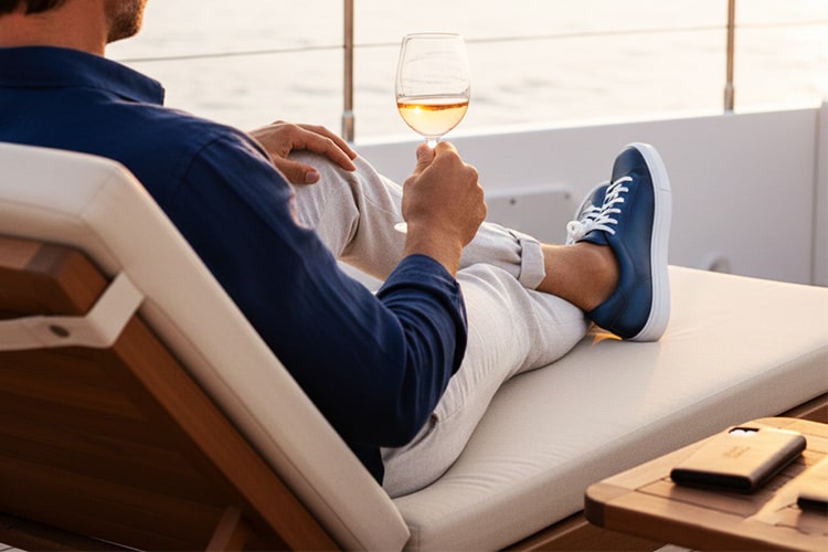 Noreve Sneakers aus patiniertem Leder